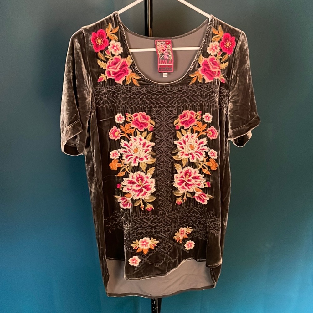 Johnny Was Floral Velvet Top